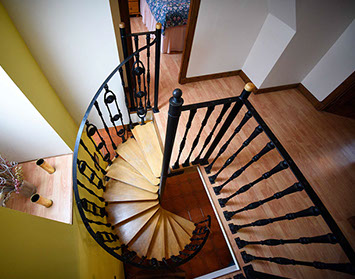 Auld Orwell Cottage features a spiral staircase in our Self Catering Accommodation in Waternish