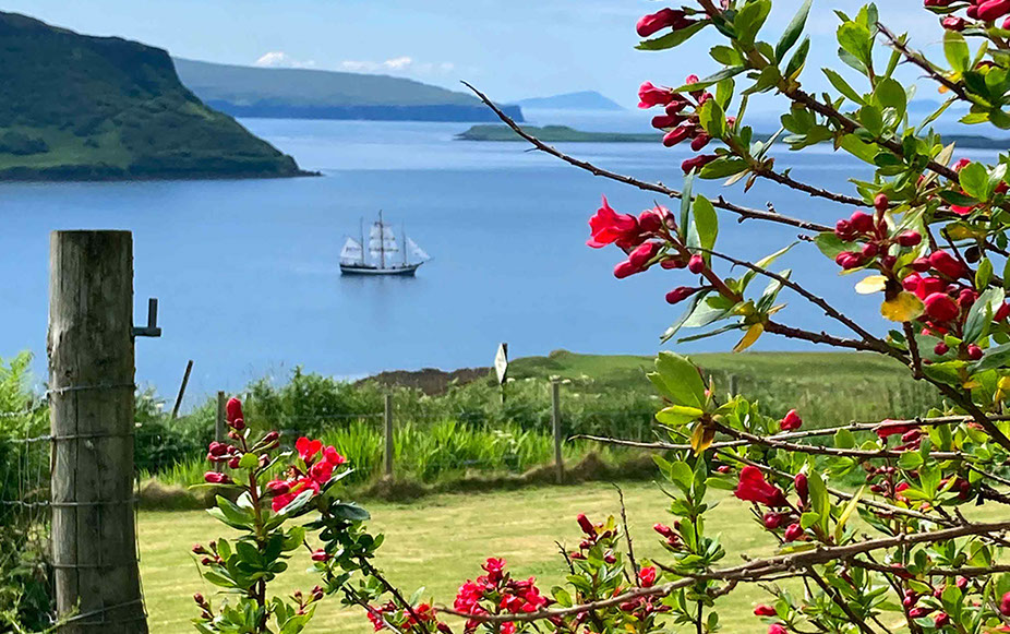 Enjoy stunning sea views of Waternish and Loch Bay from Auld Orwell Cottage